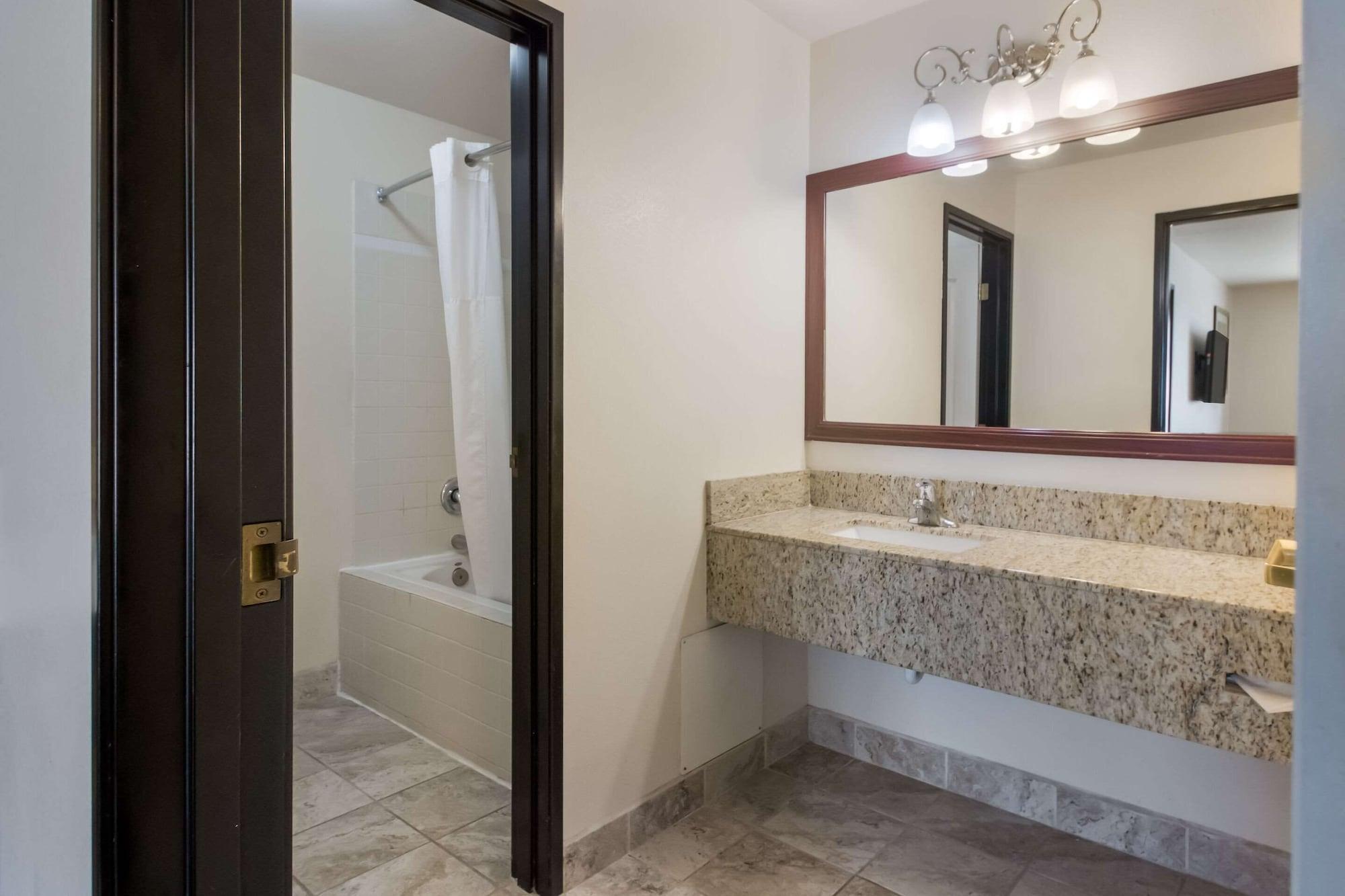 Quality Inn & Suites Airport West Salt Lake City Eksteriør bilde